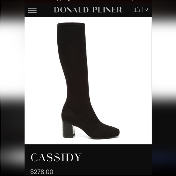 NIB Donald Pilner ‘Cassidy’ Suede Boots - Picture 6 of 9